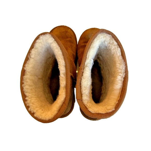 Koolaburra by UGG Style #1017090 Suede/Sheerling Slip On Boots; Tan; Size 9 - Picture 10 of 14